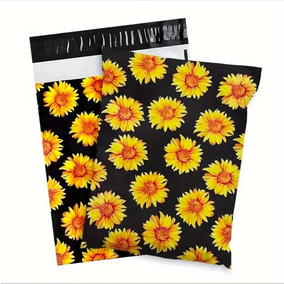 25 10x13 Poly Mailers & 200 Stickers - Picture 4 of 11